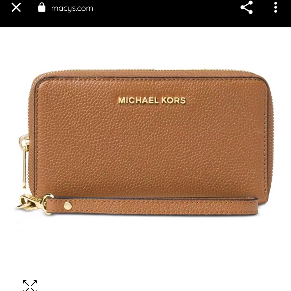 Michael kors wristlet